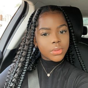 Meet your Posher, Nelma